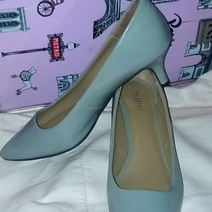Metaphor Gray high heels